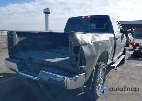 2018 Ram 2500 Slt из США, поврежденный, VIN 3C6UR5DL9JG284645